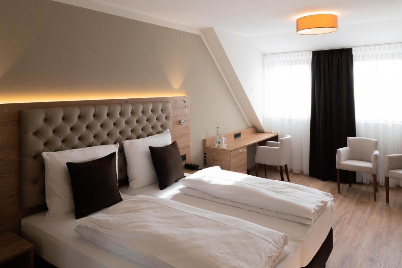 Rossano Boutique Hotel & Ristorante Sachsen bei Ansbach Exterior photo